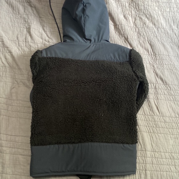 Under Armour Sherpa coat - Picture 7 of 7